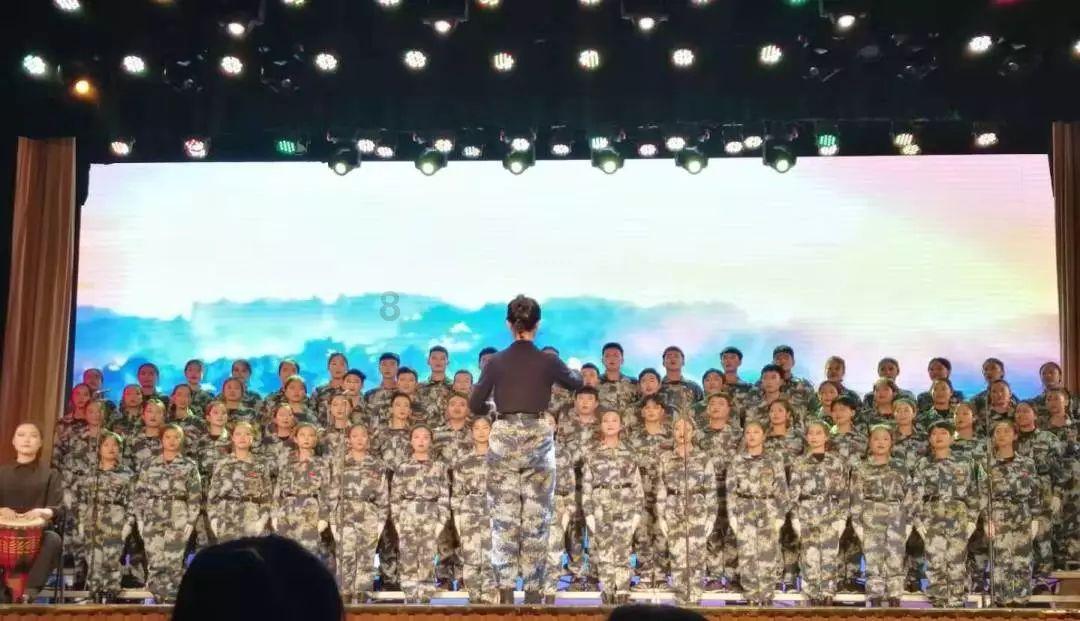 叠方块消消看